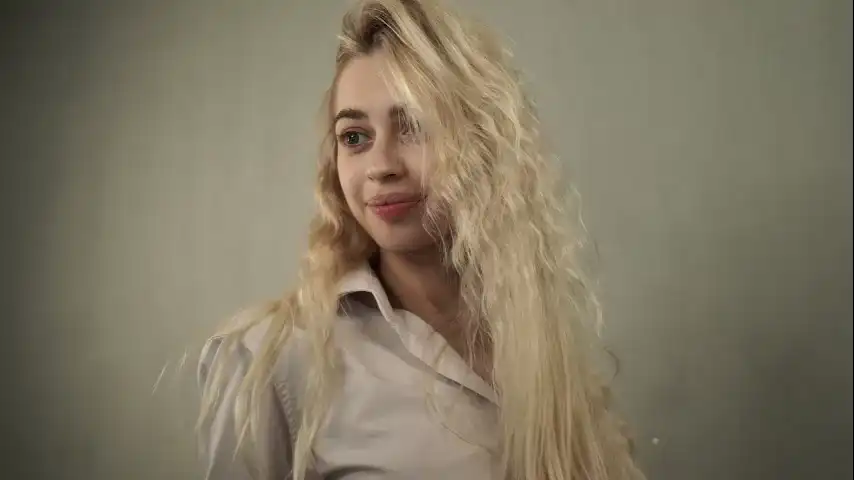 Cuteelsa_ – [Chaturbate] Crazyticket Finger Nymph – 2026-02-03 01:10:23