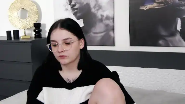 Noreendia – [Streamate] Incredible Women First Time Ticket Show – 2026-03-24 10:54:14