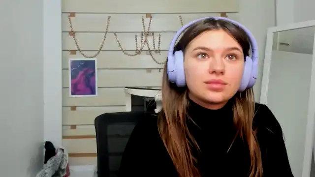 Bonny_moan – [Myfreecams] Girl Alone Webcamchat Ass – 2025-12-07 02:50:49