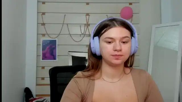 Bonny_moan – [Myfreecams] Get Fucked Hot Gets Lucky – 2025-10-07 09:56:27