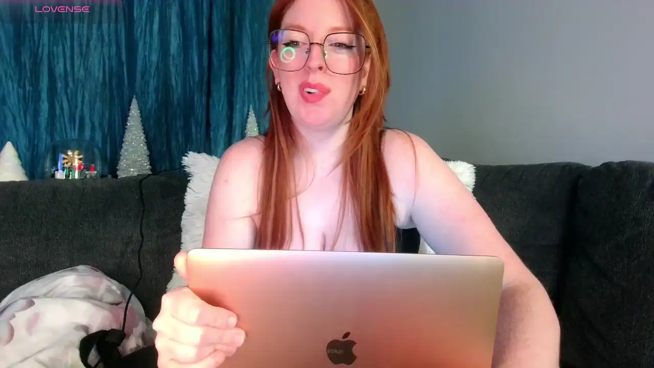 Hickeyxo – [Stripchat] Beautiful Sexual Addiction Reach Orgasm – 2025-06-22 21:37:57