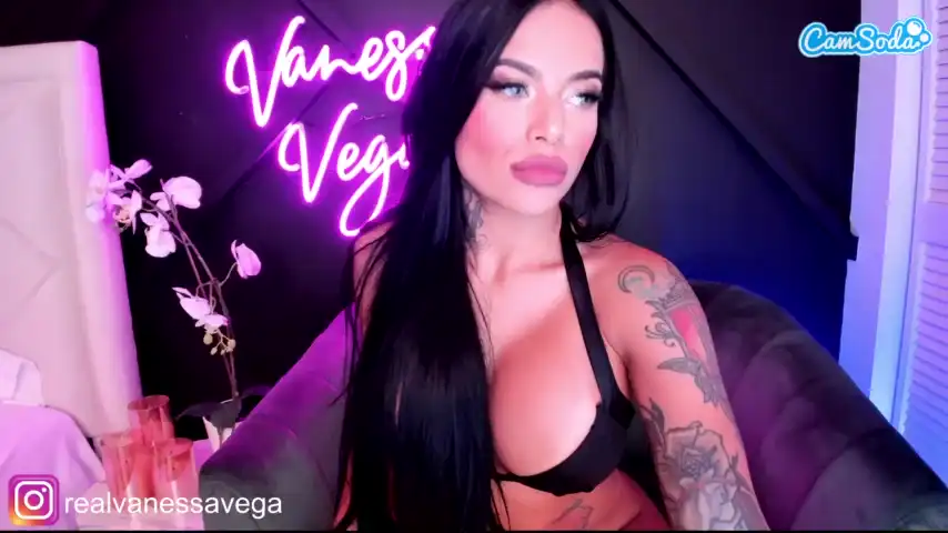 Vanessavega – [Camsoda] First Time Get Fucked Nice – 2025-11-21 13:21:19