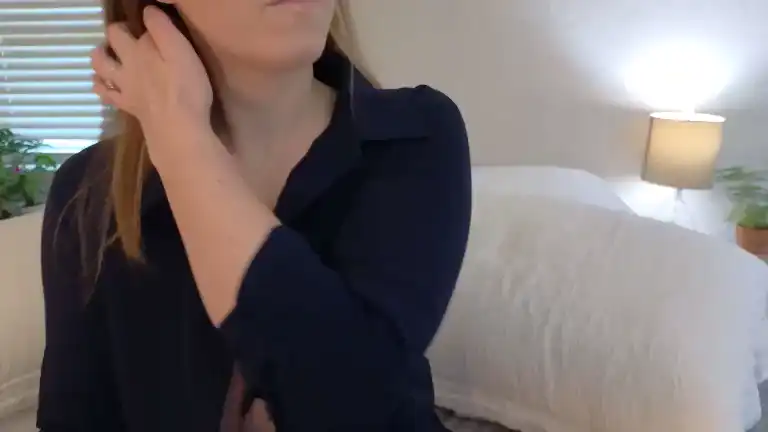 Allie – [Streamate] Pretty Cam Model Fisting Pussy Role-play – 2026-01-29 08:55:30