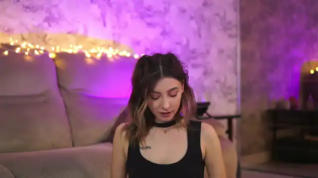 Briannaa_wade – [Myfreecams] Masturbate Privat Zapisi Roleplay – 2026-01-18 17:45:20