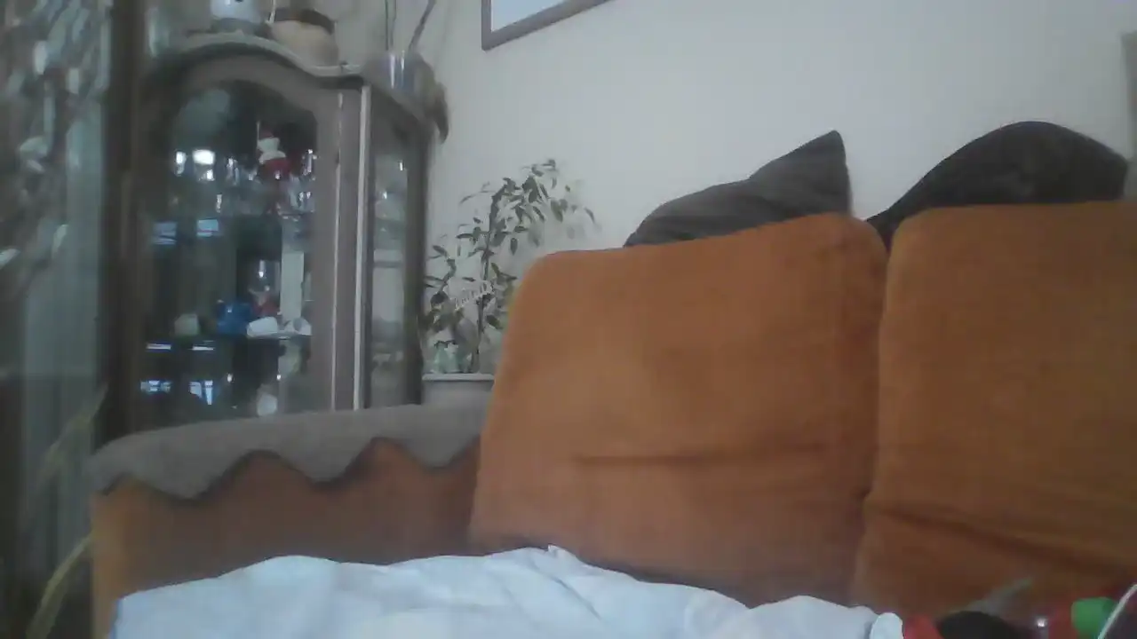Pareja32bcn – [Amateur.tv] Playful Pretty Face Fun – 2025-12-17 12:35:52