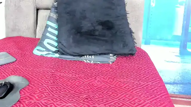 Michell-levi – [Flirt4free] Sexy Girl Twerking Multi Goal Show – 2025-10-14 12:44:31
